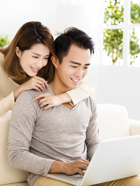 Couple on the Computer
